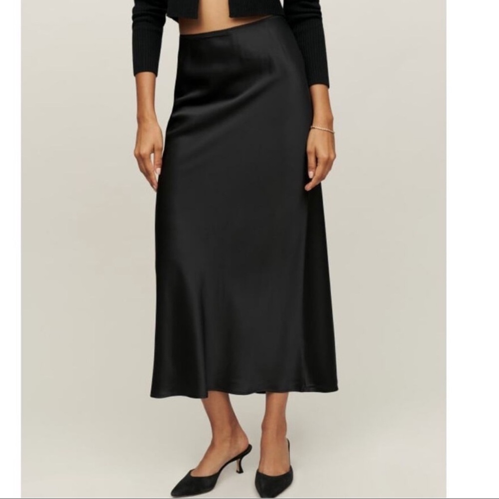 Reformation Layla Silk Skirt Black - Picture 2 of 7